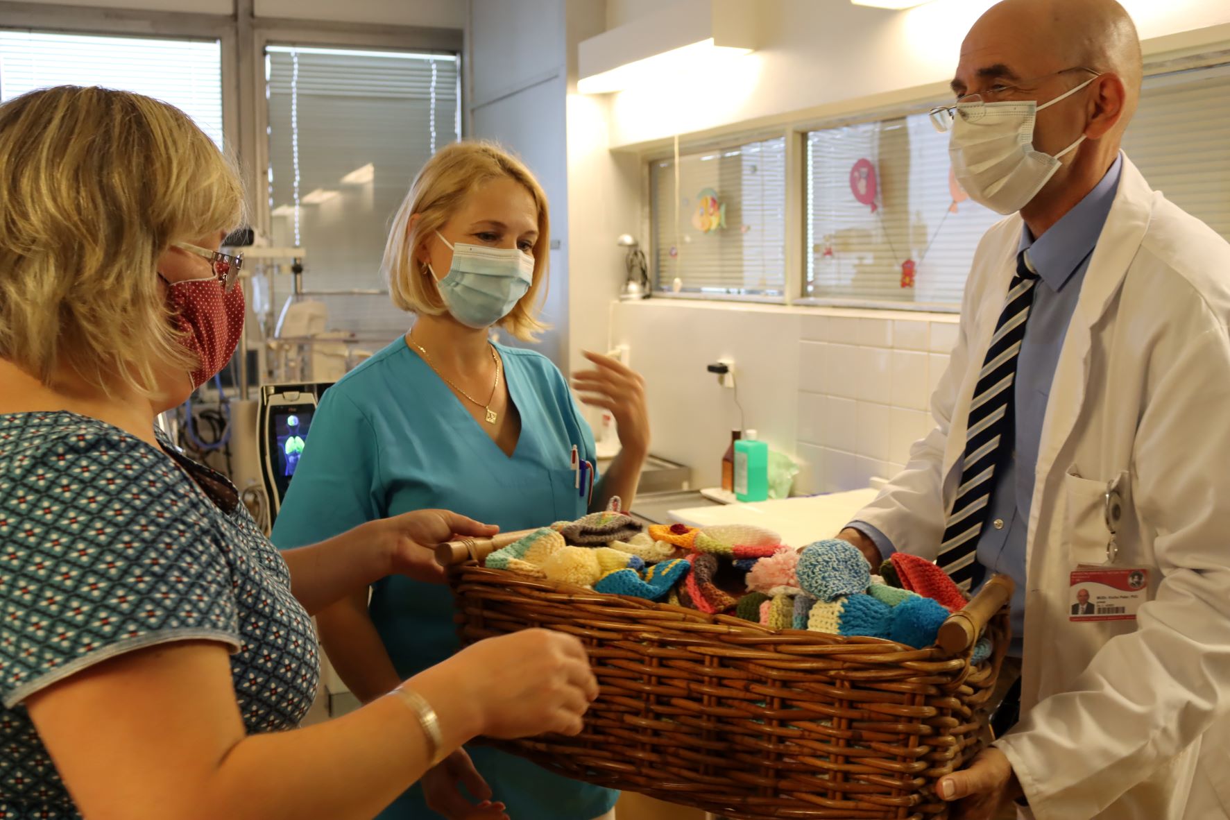 Preberanie_ hačkovaných chobotničiek MUDr. Krchom