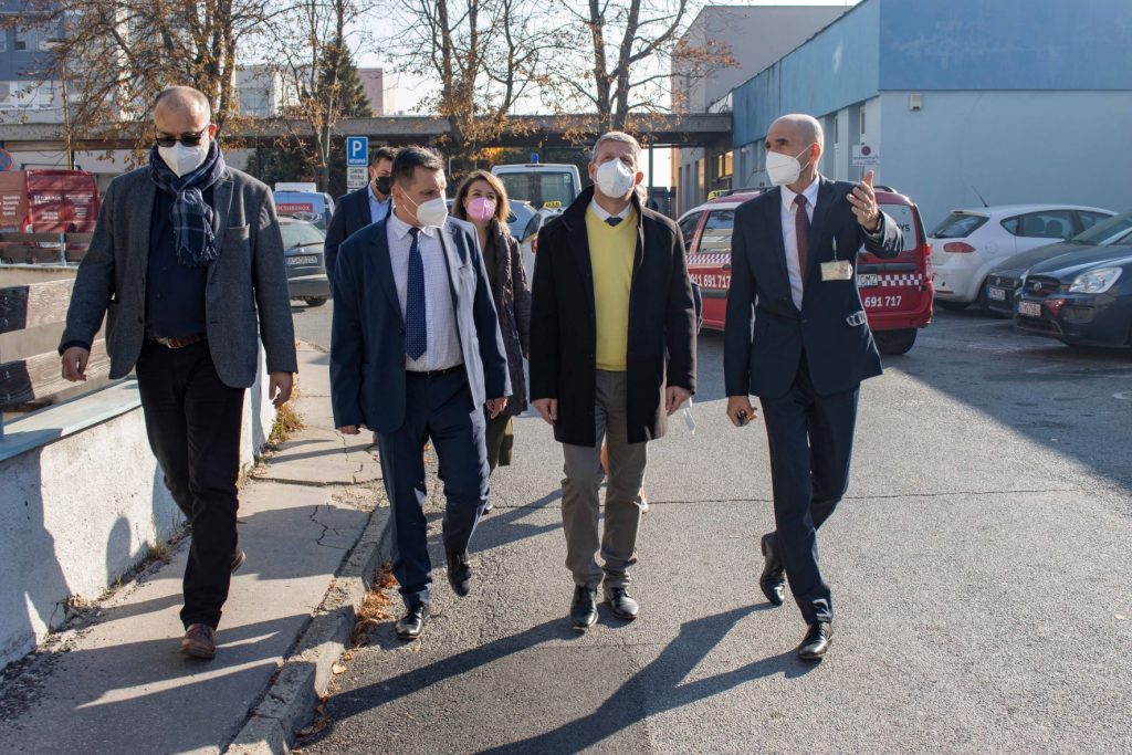 Minister V. Lengvarský na návšteve v UNLP Košice