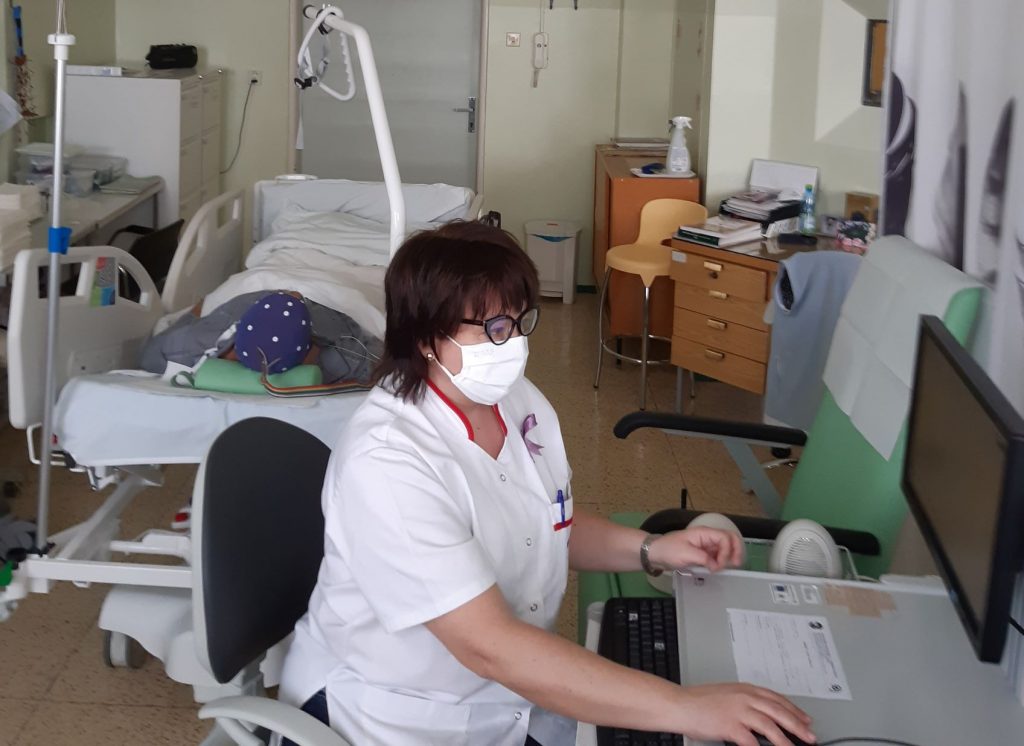 poruchy spánku naše pracovisko