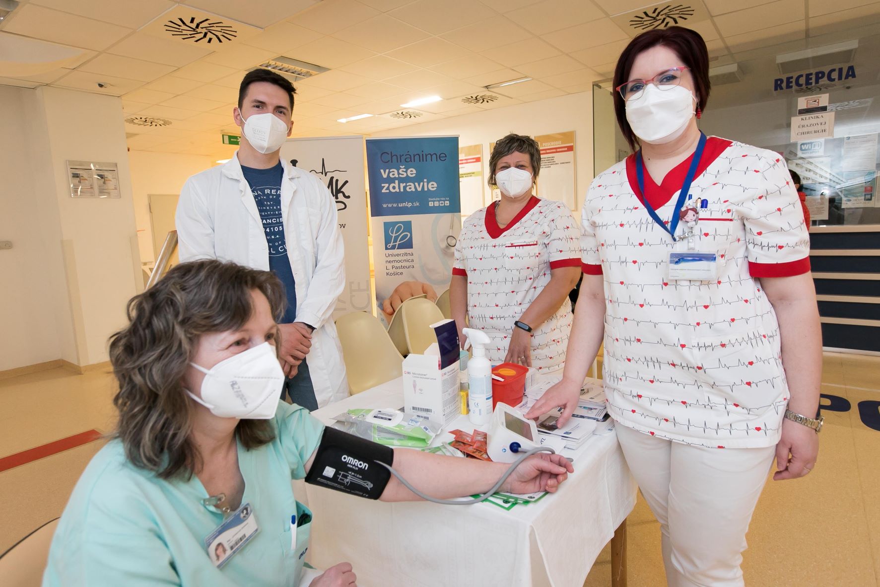 Tím sestier na urgentnom prijme Rastislavova na Dnoch zdravia 7.4.2022 v UNLP