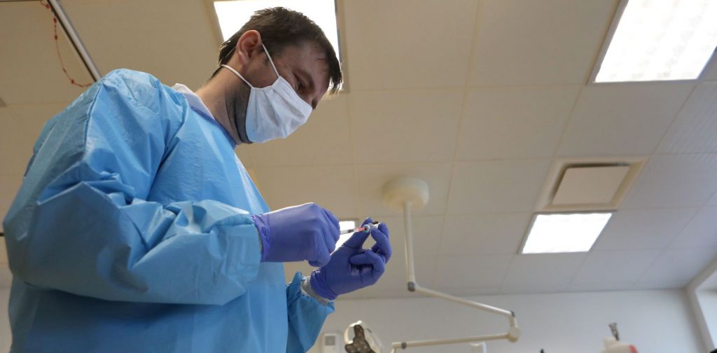 Primar Novotny so striekackou