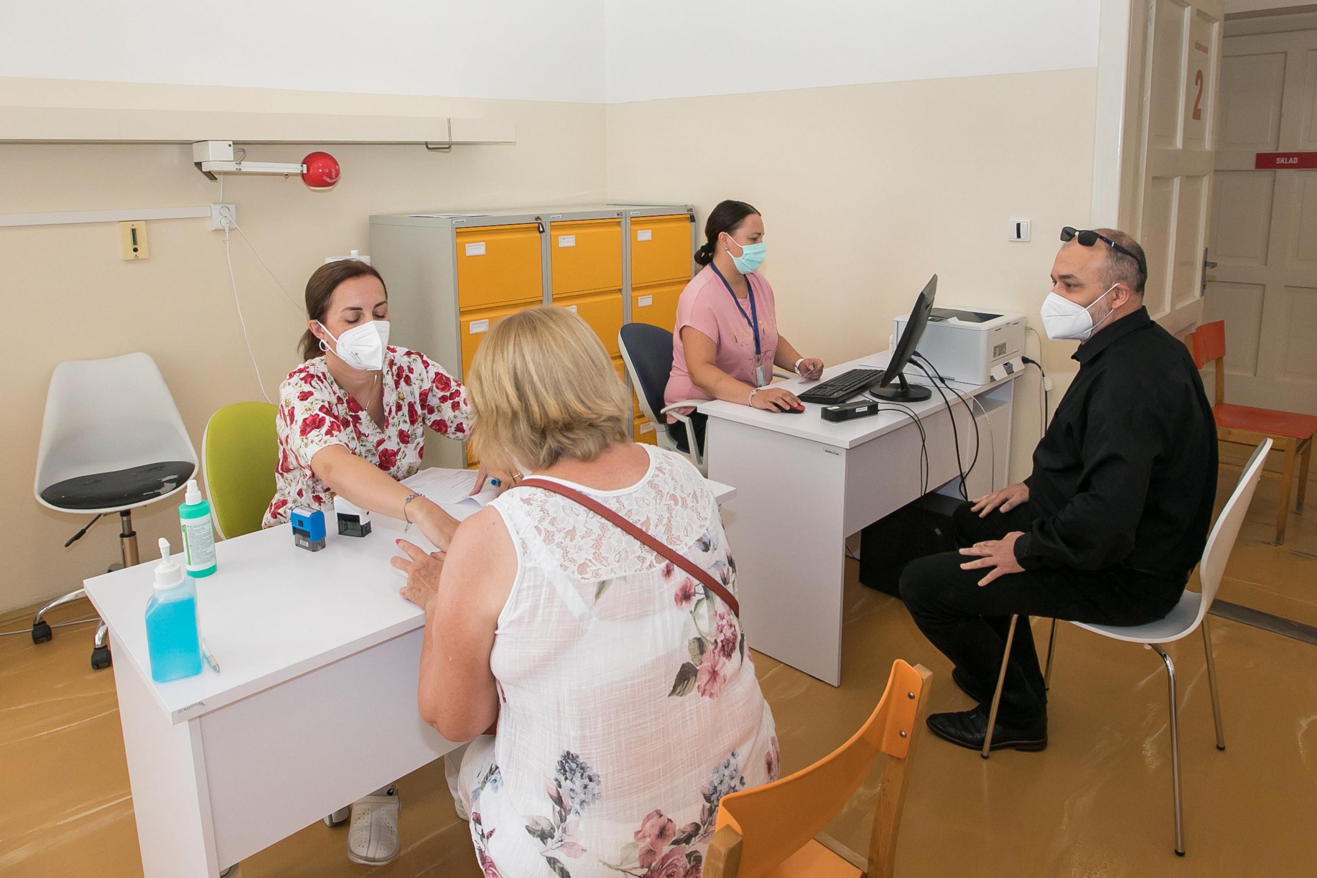 ockovanie_ 4. davka_ riaditeľ MUDr. Beňa